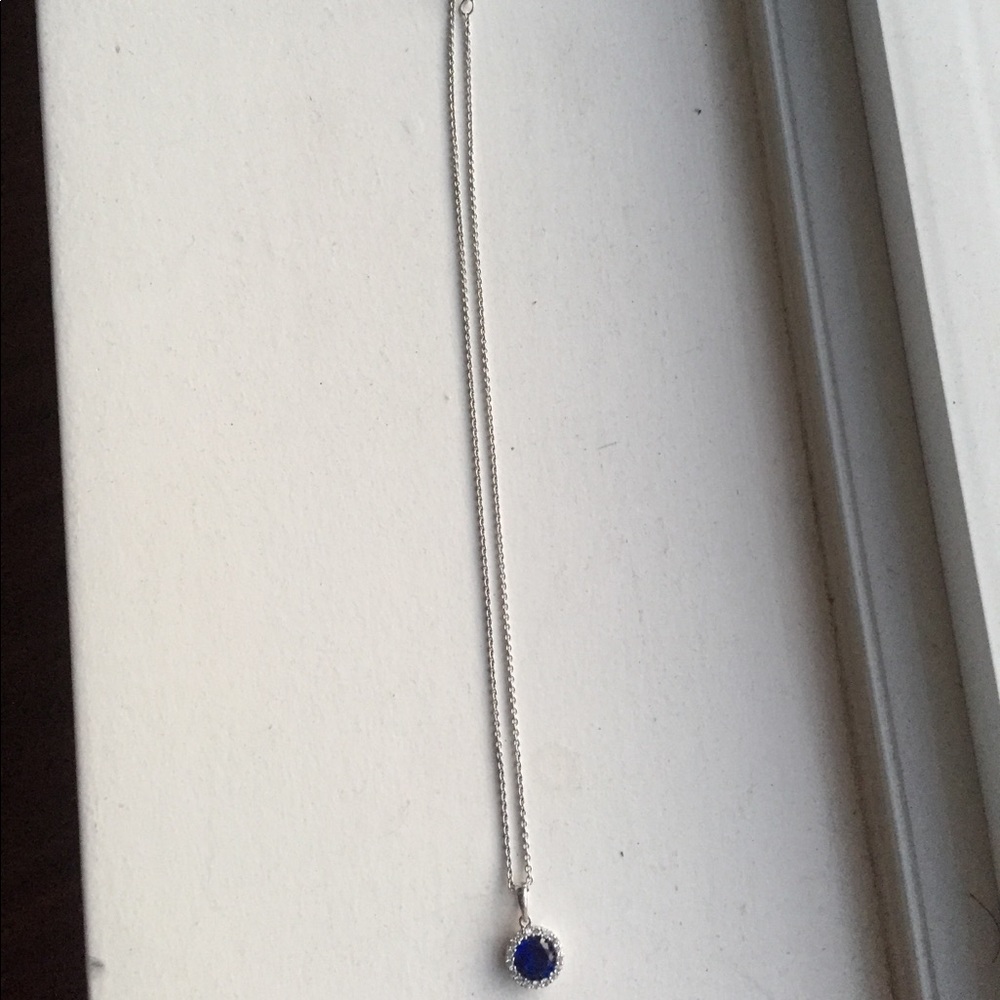 Necklace - Picture 3 of 4
